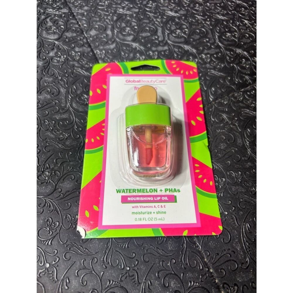 New GlobalBeautyCare Watermelon Nourishing Lip Oil